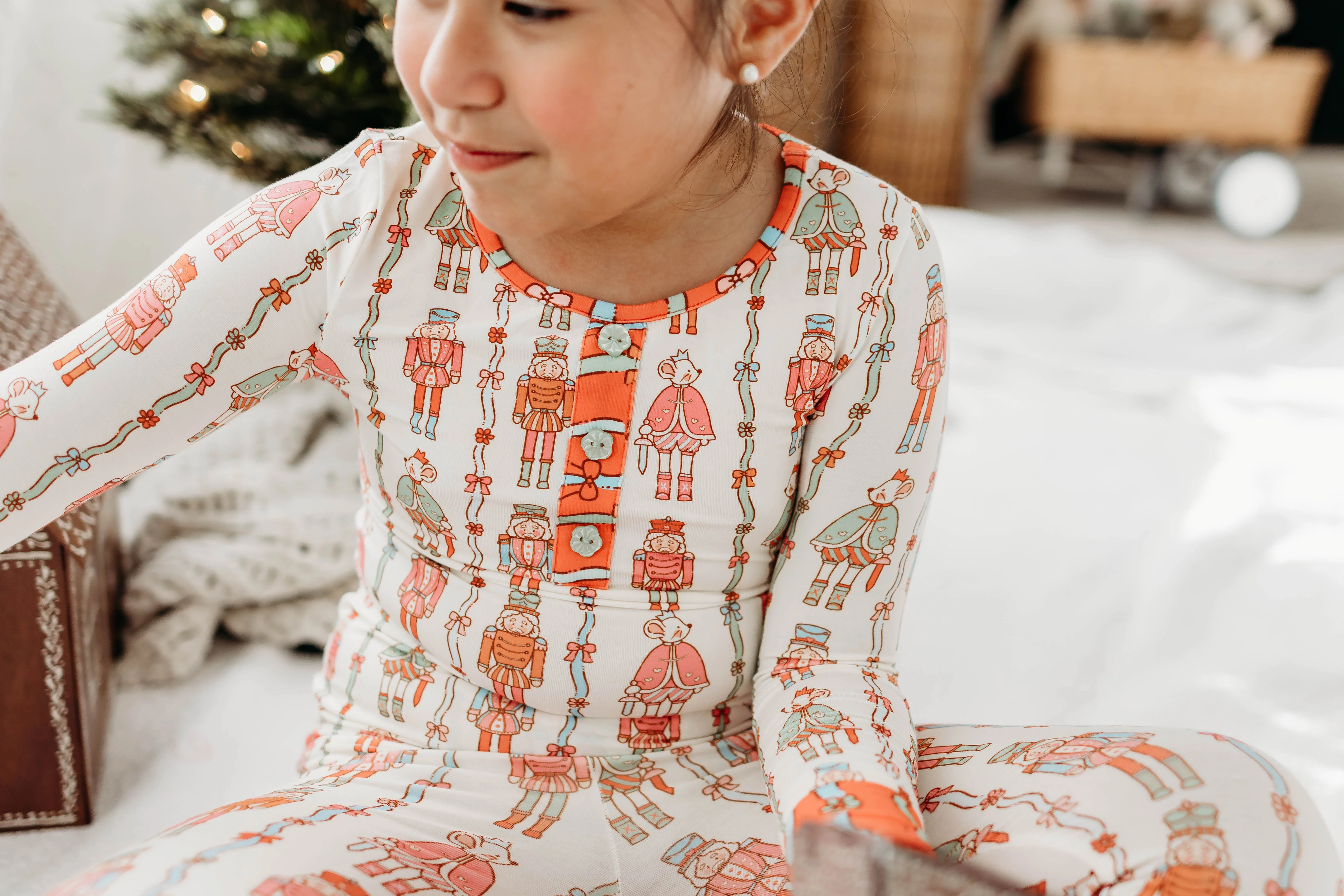 Nutcracker Brigade Lounge Set - Image 8