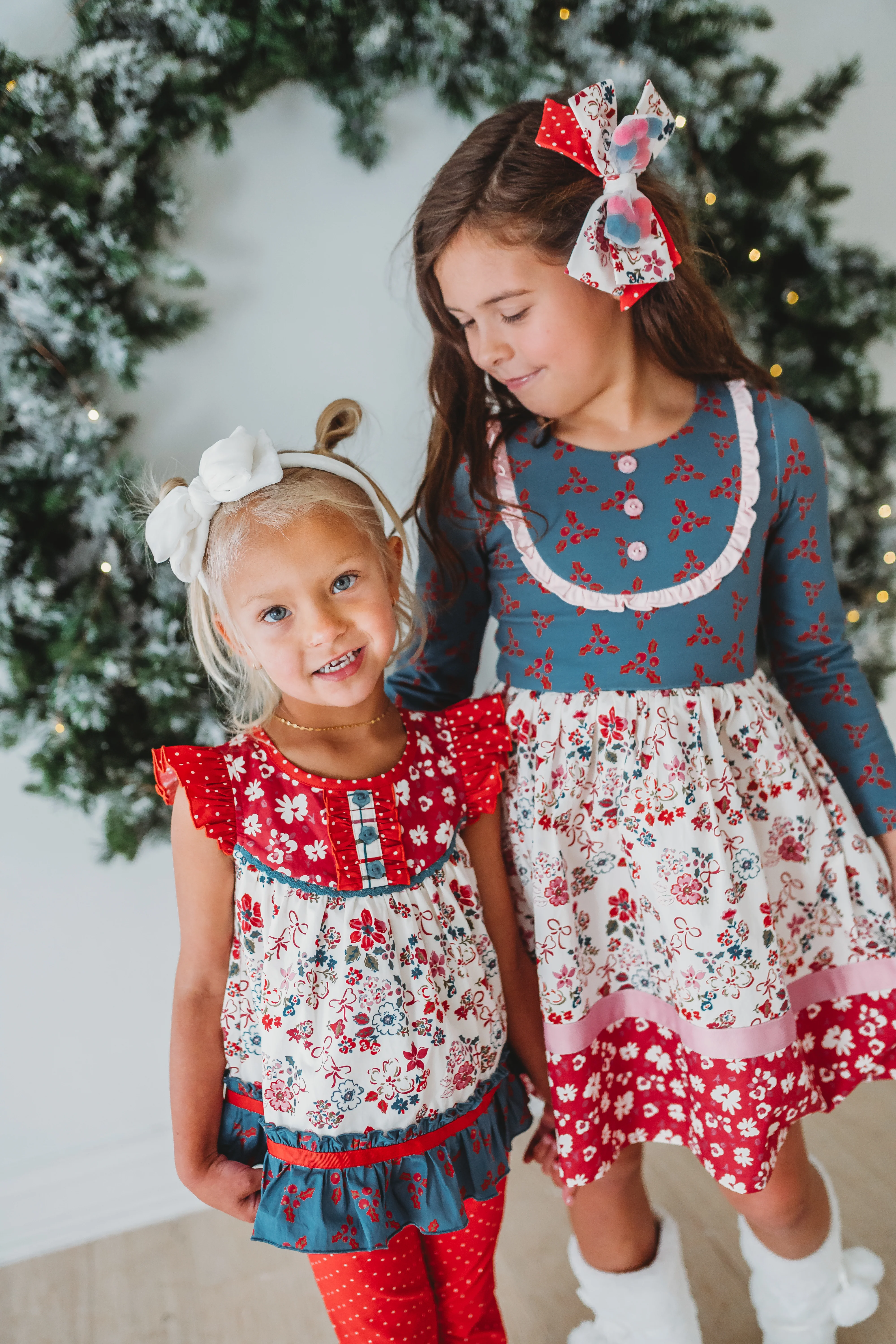 Poinsettia Parade Leggings - Image 7